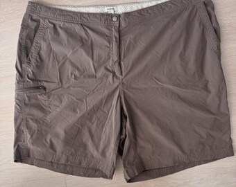 Pantaloncini da campeggio L.L. Bean Vista da donna, taglia 24W Plus, colore marrone, ideali per escursionismo e attività all'aperto.