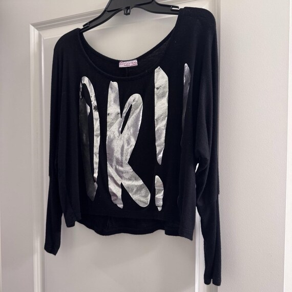 Vintage Y2K Body Central OK Graphic Dolman Sleeve Top Black