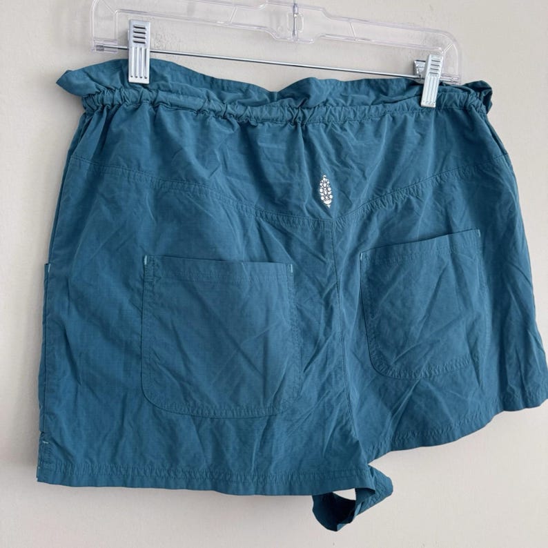 FP Movement The Way Home Cargo Shorts High-Waisted Ripstop Teal Medium imagem 6
