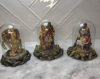 Franklin Mint Gianni Benvenuti Globe Nativity Set - A King Is Born