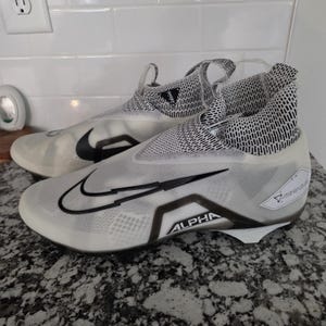Nike Alpha Menace Elite 3 Flyknit Football Cleats Men's Size 15 White Ghost