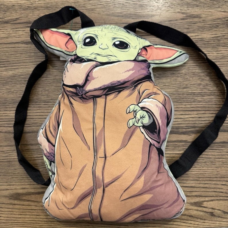 Mochila de peluche 3D de Baby Yoda, Grogu y el Mandaloriano de Star Wars "El Niño" imagen 1