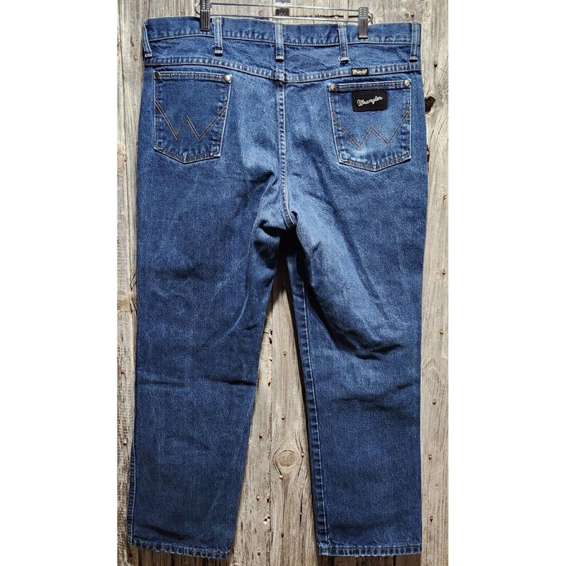 Wrangler 933SEDD Mens Regular Fit Straight Leg Jeans Medium Wash Blue 38x30 image 2