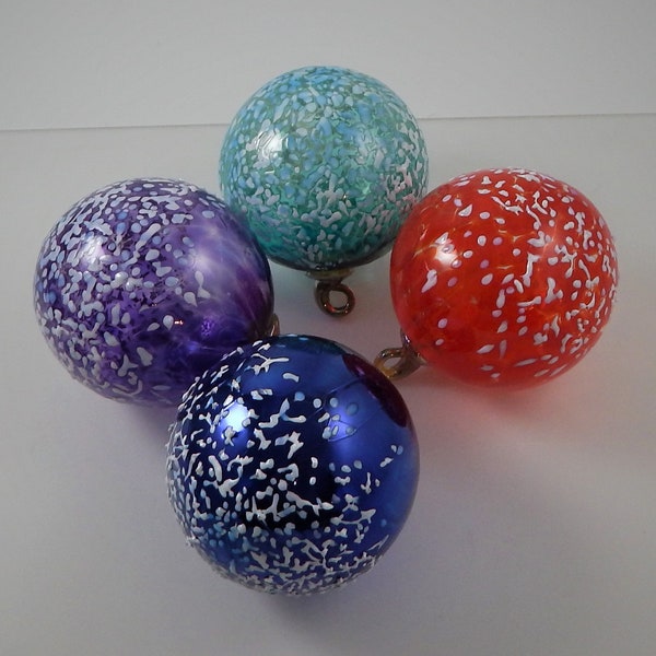 NW Hand-Blown Glass Holiday/Christmas Ornaments "Snowball"