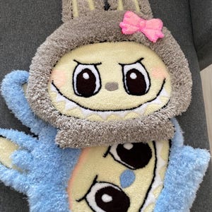 Suspension murale capitonnée faite main - Art de tapis de dessin animé - Tapis capitonné 3D - Tapis kawaii - Tapis capitonné monstre mignon - Décoration acrylique inspirée de Pop Mart