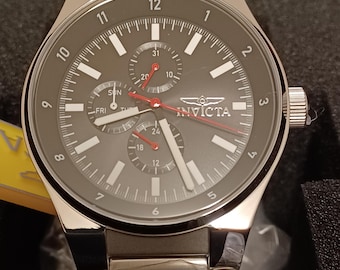 Invicta racing multi function chronograph variant rare
