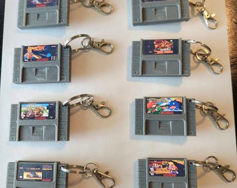 Super Nintendo Mini Keychain: Nostalgic 80-90s Kid Gift