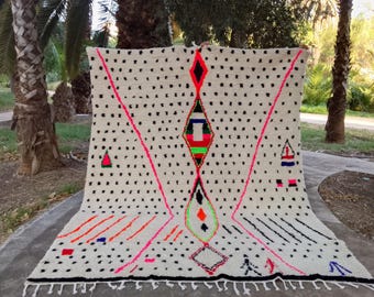 Alfombra bereber marroquí personalizada: Lana hecha a mano al estilo Beni Ourain