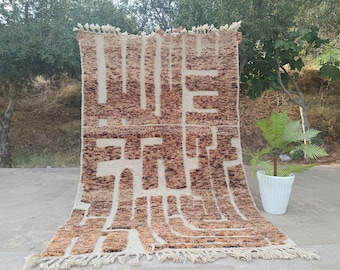 Handcrafted Brown Moroccan Wool Rug: Bohemian Home Decor