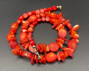 Vintage Red Coral Beaded Necklace – Chunky Boho Statement Jewelry