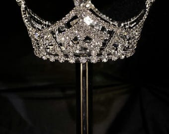 The deluxe round miss america scepter