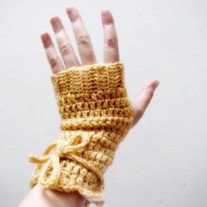 PDF CROCHET PATTERN Fingerless Gloves Arm Warmers with I-cord bow, 25