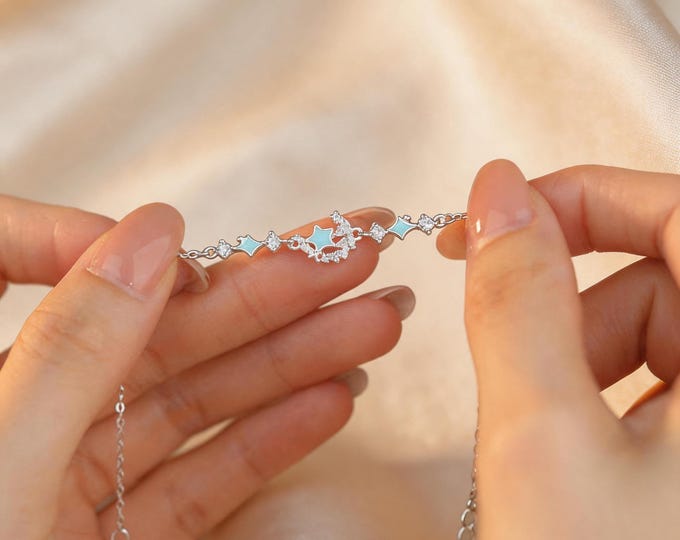 S925 Sterling Silver Shimmering Celestial Bracelet Luminous Star Pendant, Dainty Adjustable Chain, Glow in the Dark Minimalist Birthday Gift