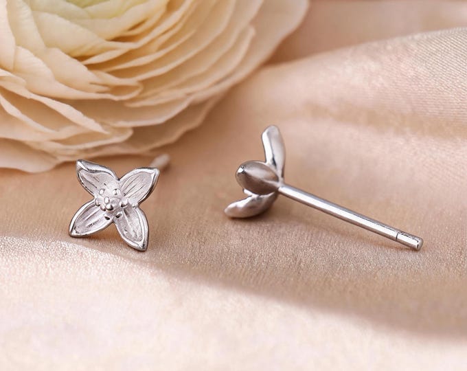 Solid 999 Fine Silver Tiny Flower Stud Earrings, Matte Hypoallergenic Minimalist Floral Studs, Dainty Daily Jewelry, Gift for Best Friend