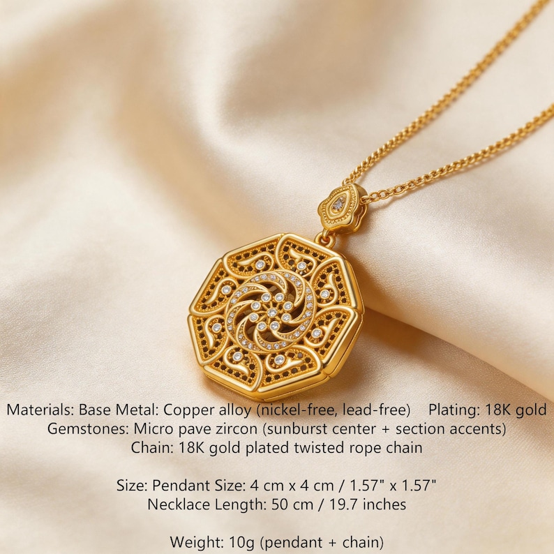 May include: A gold necklace featuring an octagonal pendant with a central spiral design and small gemstones. The chain is a twisted rope style. The pendant measures 4 cm x 4 cm, and the necklace is 50 cm long. The necklace is displayed on a cream-colored fabric.