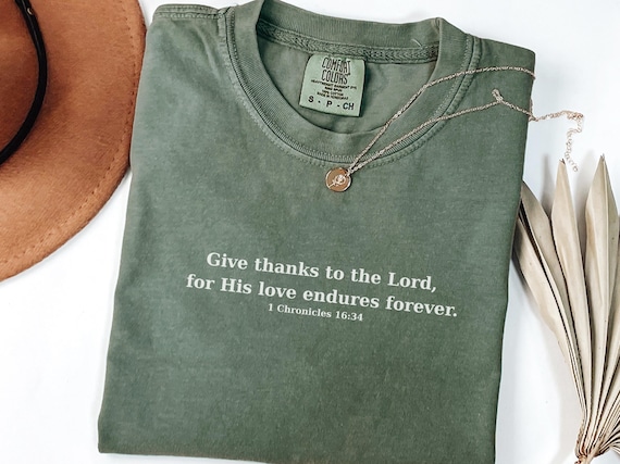 Thanksgiving Bible Verse Shirt – Christian Scripture T-Shirt – Give Thanks Fall Christian Gift