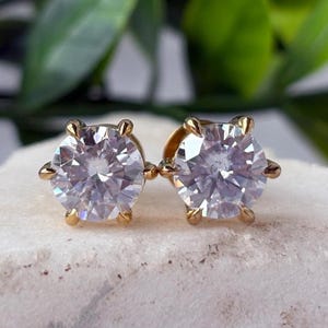 Pendientes de moissanita redondos de 4,00 TCW, solitarios con cierre de rosca, regalo de aniversario de 6 puntas para ella, joyería de diseñador hecha a mano, regalo de boda