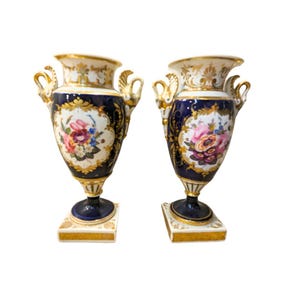 Antique Chamberlain’s Worcester Vases – Hand-Painted Porcelain – Cobalt & Gold – Floral Medallions – Restored – 19th Century Pair