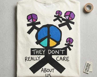 Oversized Streetwear T-Shirt, Heavyweight Cotton Graphic Tee, Peace Sign Statement