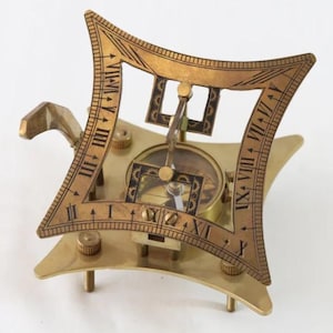 Brass Sundial Compass with Wooden Box – Nautical & Maritime Decor, Vintage Compass Gift for Collectors, Sailors History Enthusiasts