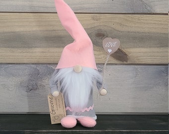 Large Valentine Gnome