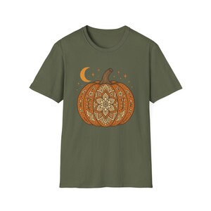 Autumn Mandala Pumpkin Graphic Tee, Fall T-Shirt Bild 10