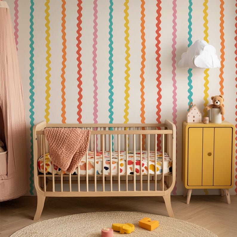 Papel pintado de rayas onduladas arcoíris / Habitación infantil fresca y colorida / Paredes divertidas de estilo escandinavo para sala de juegos o guardería / Autoadhesivo o sin adhesivo imagen 2