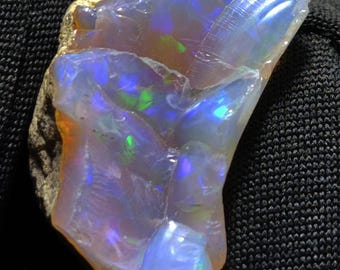 Rare Natural Ethiopian Welo Fire Opal Rough 23×13mm Blue Green Play Of Color 21 Carat Raw Crystal Jewelry & Healing Stone Opal In Host Rock