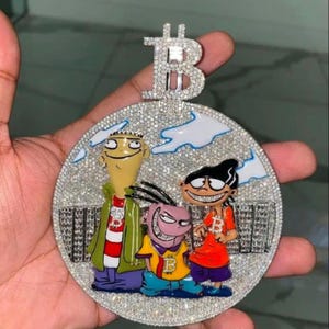 Ciondolo in moissanite con diamanti, personaggio dei cartoni animati, smaltato 3D, fatto a mano, completamente ghiacciato, da uomo, design personalizzato hip hop.