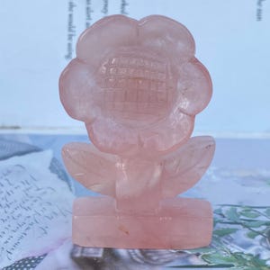 Cuarzo rosa natural de 2,7''+, girasol tallado a mano, calavera de cristal, calavera de cristal de cuarzo natural, regalos de decoración del hogar, regalo de cristal 1 pieza