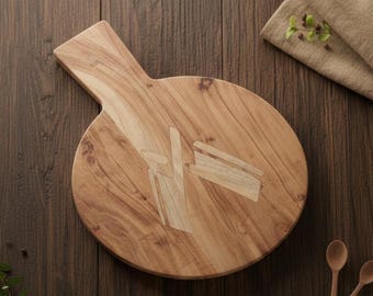 Handgemachtes rundes Schneidebrett aus Nussbaum | Koch Geschenk | Kreisförmiges Käsebrett mit Griff | Artisan Pizzaschaufel & Charcuterie Platte