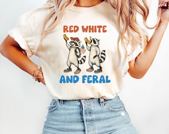 Camiseta divertida del 4 de julio de Comfort Colors®, divertida camiseta de mapache, camiseta del Día de la Independencia, camiseta patriótica de mapache, camiseta roja, blanca y salvaje
