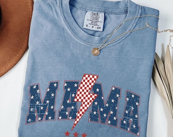 Comfort Colors® 4 juli mamma-tröja, mamma 4 juli, amerikansk flagga mamma-tröja, amerikansk mamma-tröja, 4 juli-tröja, patriotisk mamma-tröja