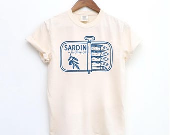Shirt comfort Colors® sardines, shirt ingeblikte vis, T-shirt Portugal, vintage sardine, kustesthetiek, reisshirt, shirt vis, retro T-shirt