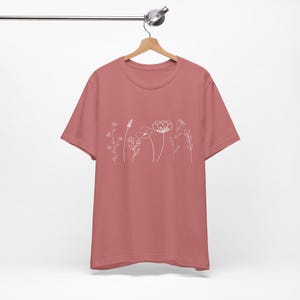 Wildflower line art shirt, minimalist floral tee, boho nature lover shirt, botanical t-shirt, simple flower graphic tee