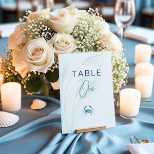 Modello per numero di tavolo per matrimonio sulla spiaggia con granchio blu costiero, carta da lettere stampabile per matrimonio nella baia di Chesapeake, modello modificabile richiesto da Canva Pro