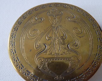Antique collectible 1920's Art Nouveau Revival Pompeian Co. Cleveland Ohio powder compact