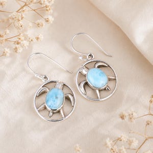 Orecchini pendenti a forma di tartaruga in argento sterling 925 con gemma di larimar, gioiello ispirato al mondo marino, idea regalo.