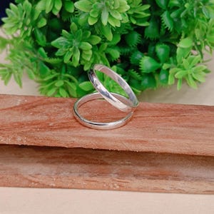 925 Sterling Silver Plain Band Ring: Minimalist Unisex Wedding Band