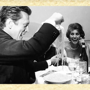 Cinema Mangiaspaghetti Art 38 Sofia Loren e Kirk Douglas,  Papiarte Poster Stampe da Parete, Vintage su Carta Pergamenata, Arredamento, Casa