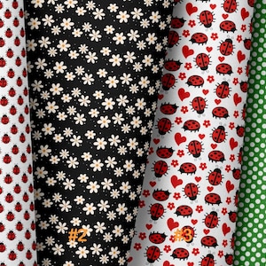 Peut inclure: Quatre motifs de tissu : coccinelles sur fond blanc, fleurs blanches sur fond noir, coccinelles et cœurs sur fond blanc, et pois blancs sur fond vert. Chaque motif est numéroté.