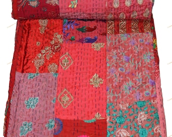 Indian Handwoven Cotton Kantha Quilt, Patchwork Kantha Quilt , Red Kantha Quilt , Vintage Gudri , Traditional Art , Throw Blanket