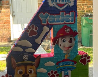 Hermosa piñata inspirada en Paw Patrol perfecta para tu cumpleaños.