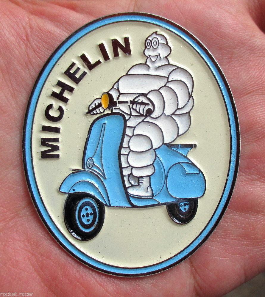 Vintage car grille badge - Etsy 日本