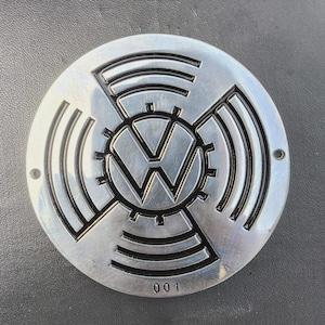 Vintage car badge VW Volkswagen logo km badge emblem Placca Plakette LG392