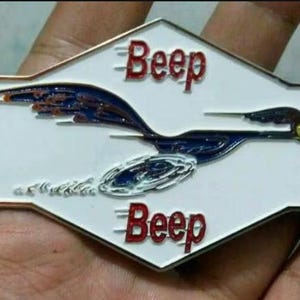 Vintage Beep beep Runner Badge Plate Metal Emblem Placca Sign Logo