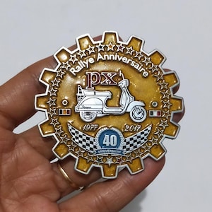 Vintage Vespa Rallye Anniversary Emblem Badge Vespa PX Placca Plakette PlateLG106