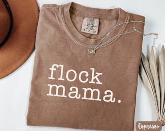 Camiseta Flock Mama Chicken Comfort Colors®, Camiseta de granjero, Camiseta de granja, Camiseta divertida para amantes de los pollos, Camiseta de mujer para amantes de los pollos, Regalo para mamás de pollos