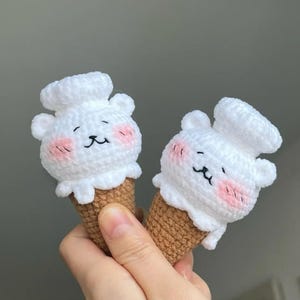 Haakpatroon beer ijshoorntje - Hoe haak je schattige voedselsleutelhanger - Gehaakt tasje ijshoorntje - Play Food Gehaakte amigurumi's