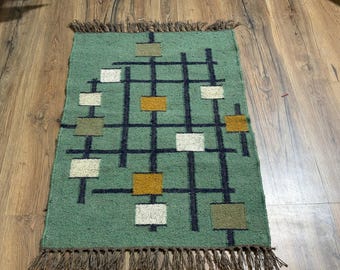 Handmade Wool Jute Kilim Rug – Geometric Boho Area Carpet